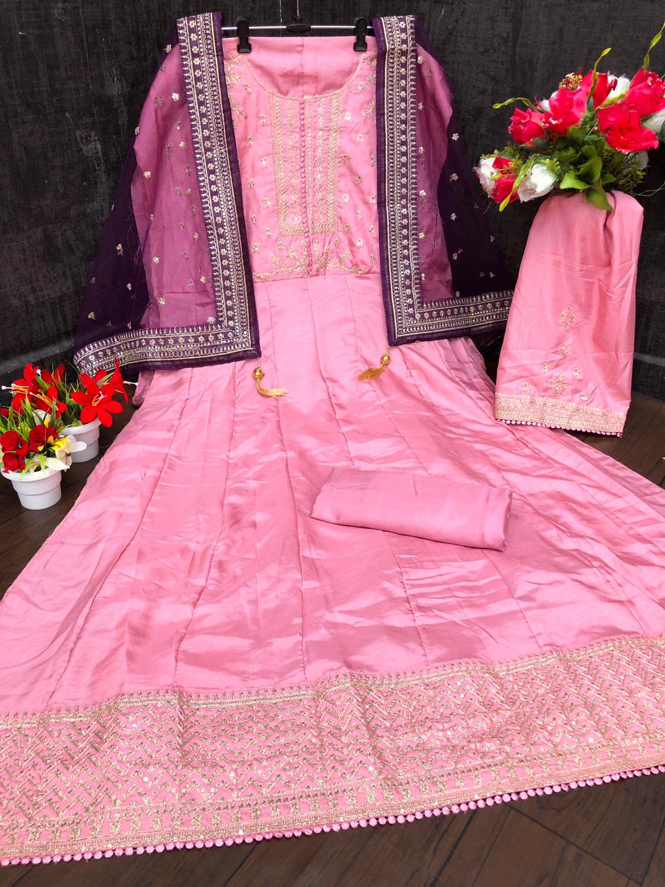 GOWN MANUFACTURER 13921 B FOR RESELLER AT BEST PRICE