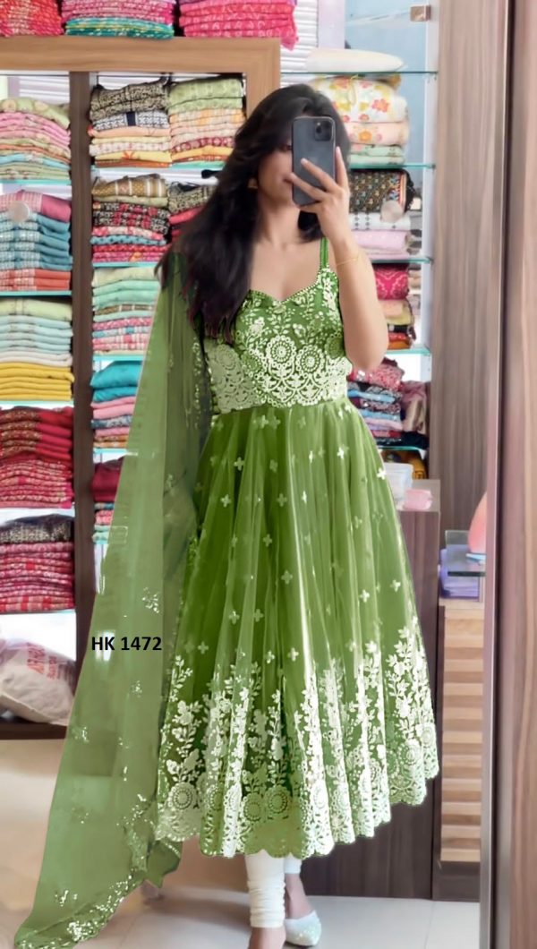 HK 1472 GREEN READYMADE GOWN MANUFACTURER