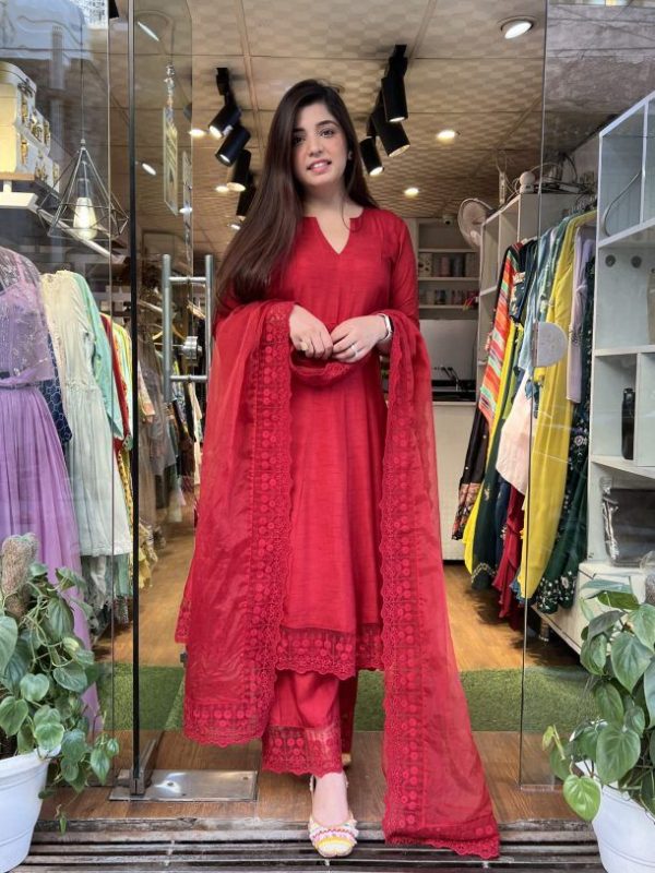 HK 1478 RED READYMADE GOWN WHOLESALER