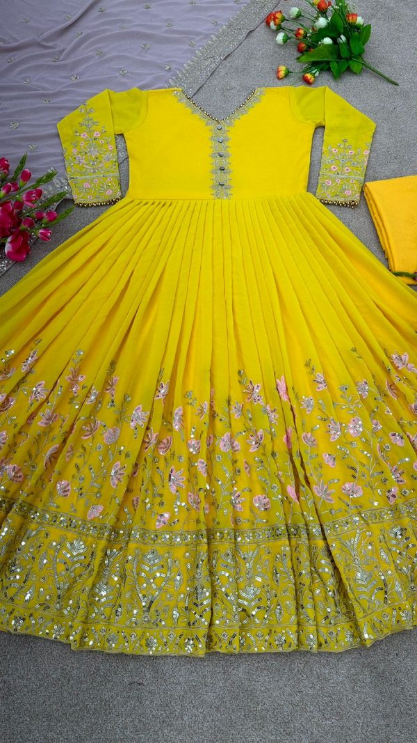 Buy gown dikhaye in India @ Limeroad | page 2