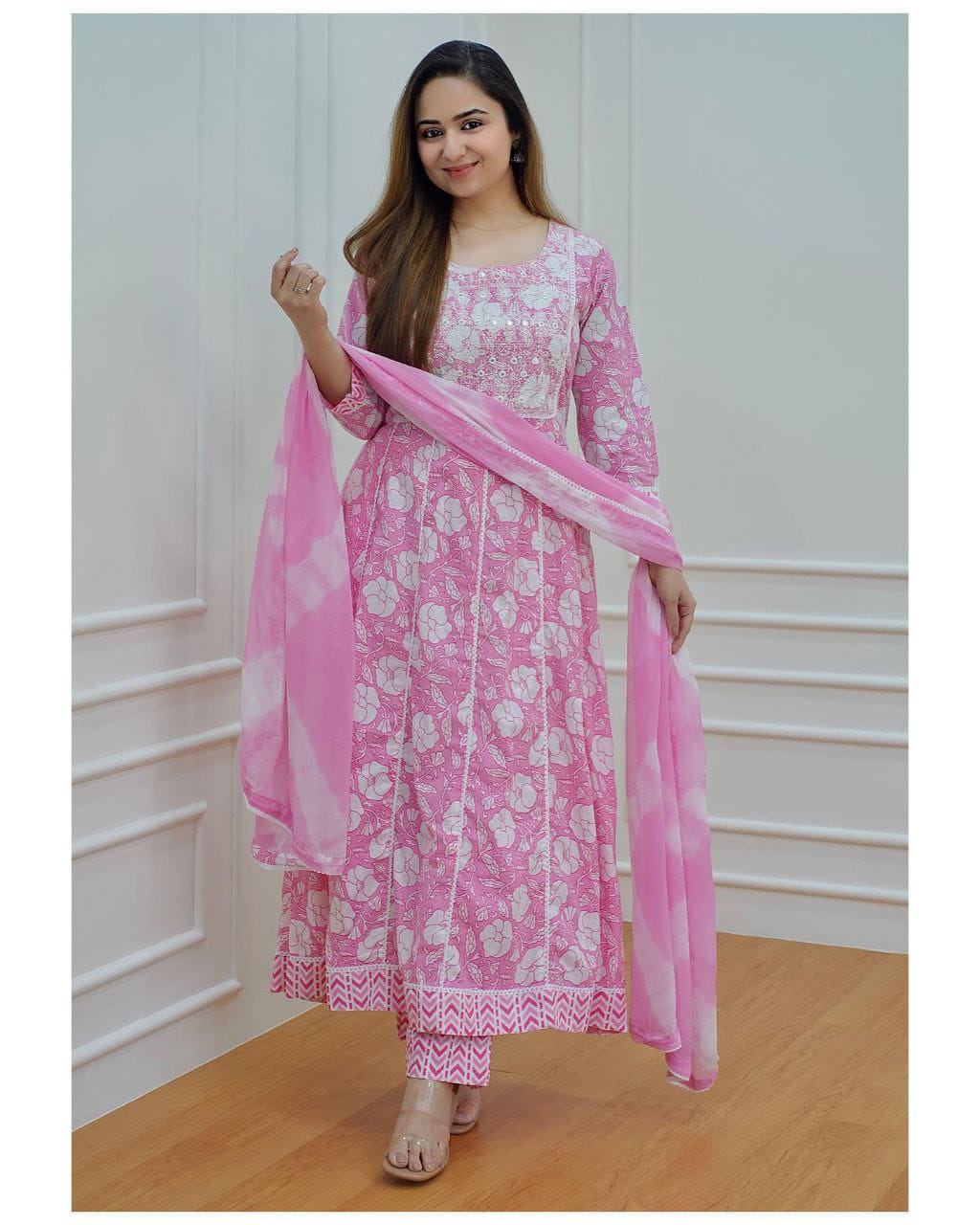 Wholesale Printed Suits & Digital Printed Salwar Suit Supplier, India